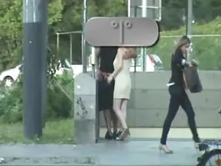 구강보르노 온라인 등록하지 않고 이년에 앉아 자신의 실책 및 홈 포르노를 얻을 빠르게 시작할